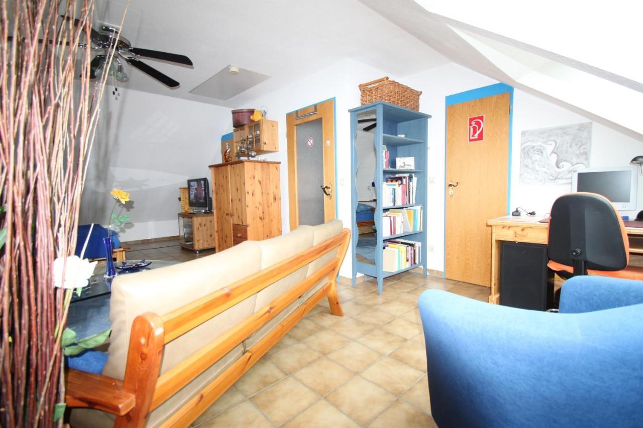 B&B Am See Koeln - Privatzimmer Camera foto